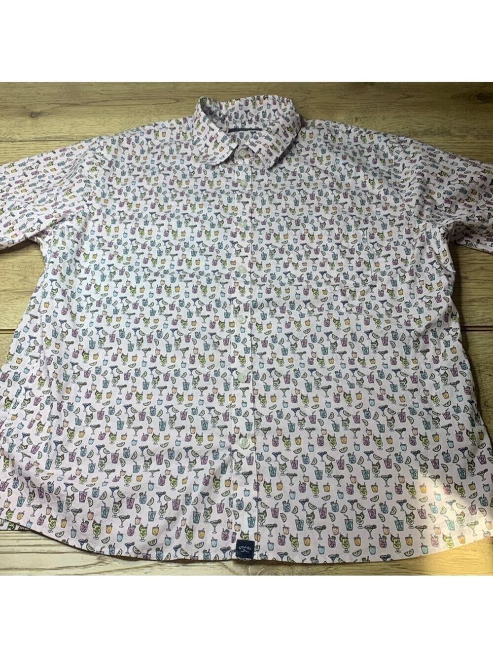 Coast Social Short Sleeve Button Down Shirt Size Large